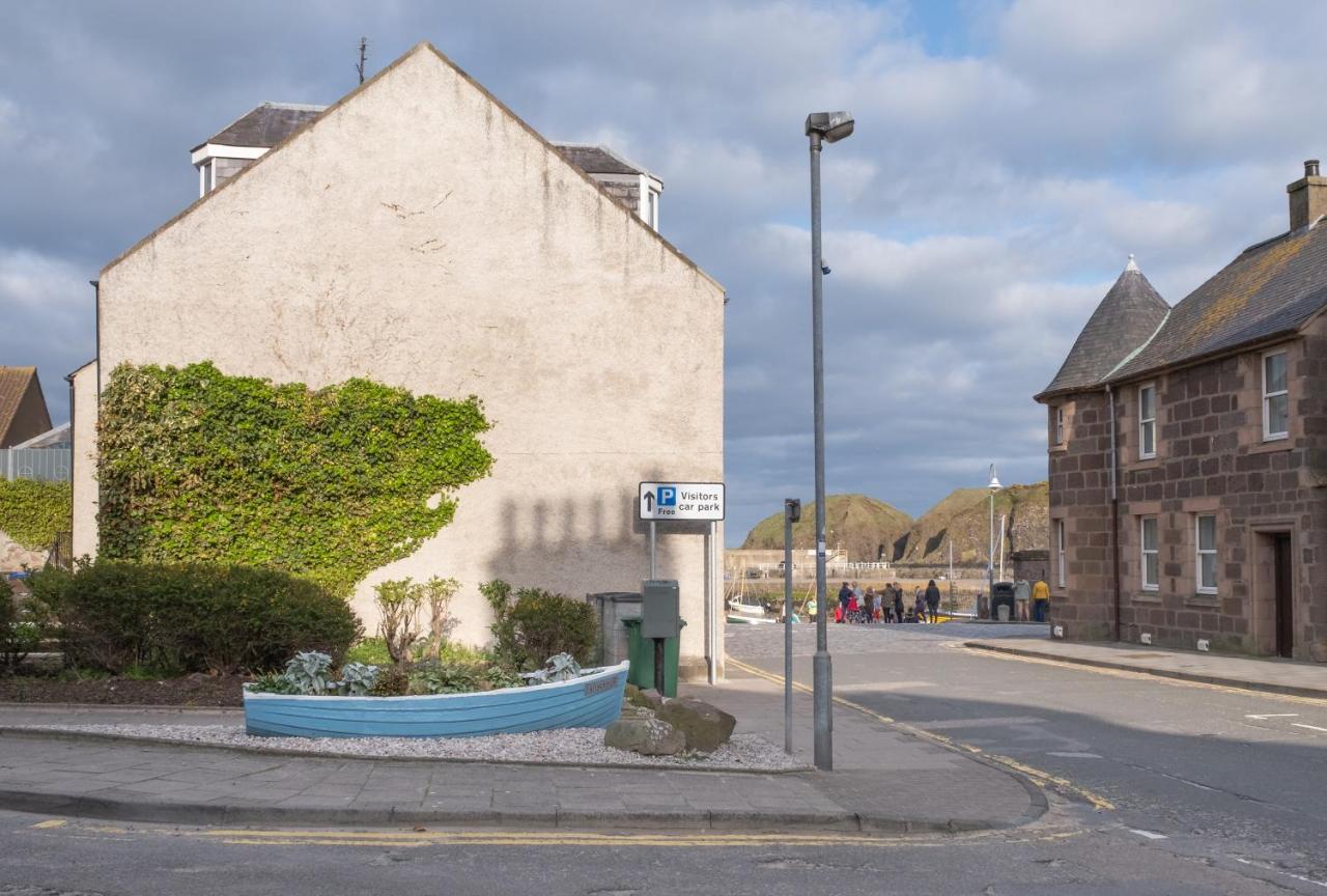 Stonehaven Ground Floor Home With A Spectacular Harbour View. Eksteriør billede